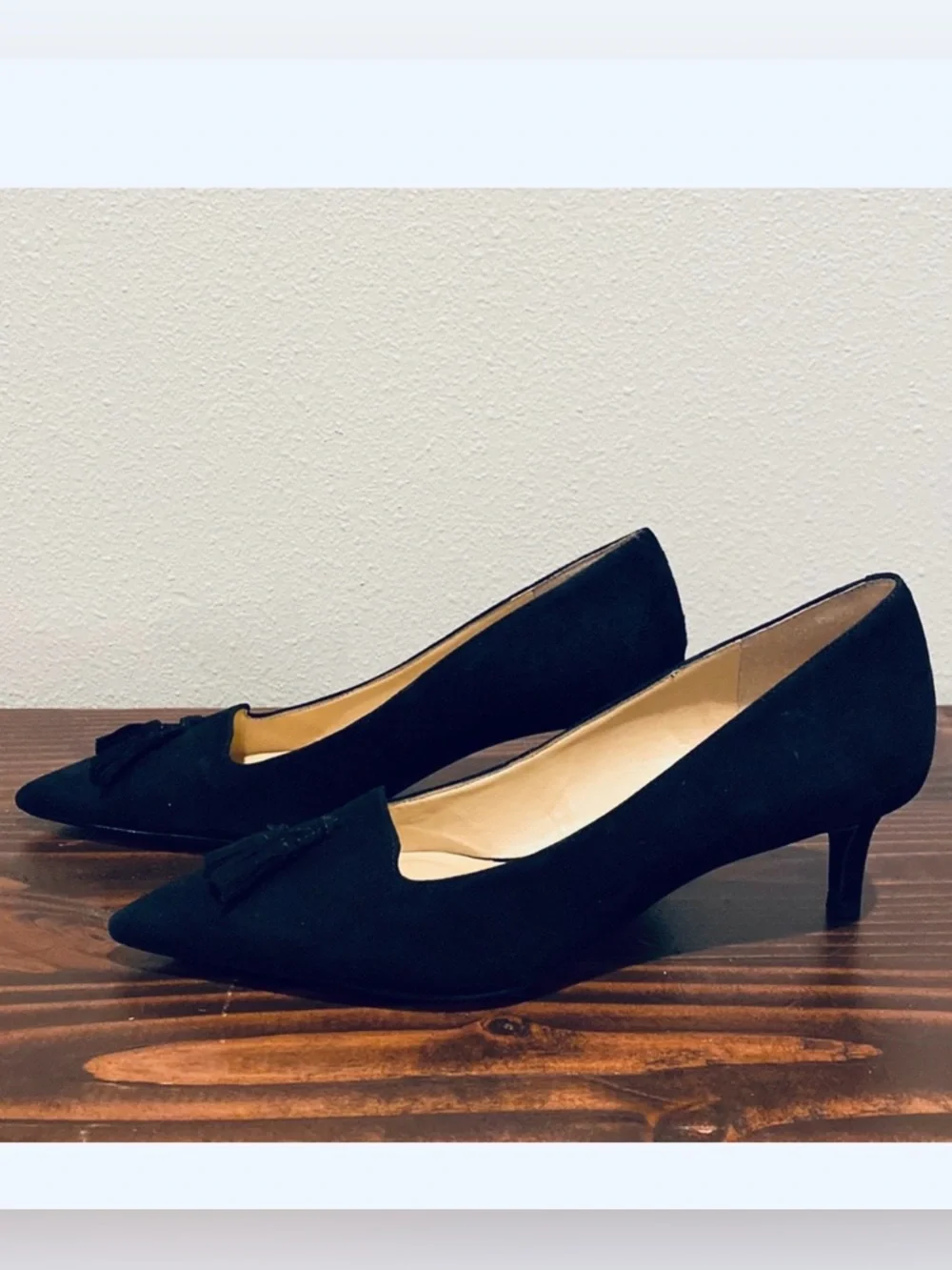 Talbots Suede Erica Tassel Heels! - Picture 3 of 5